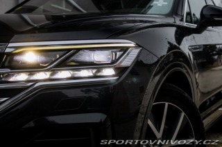 Volkswagen Ostatní modely Touareg 3.0 V6 TDI SCR R-Line / 2019