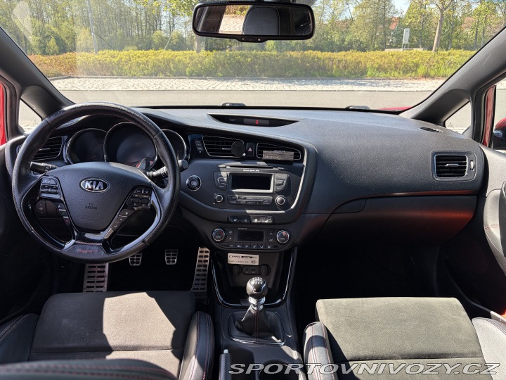 Kia Ceed GT  2015