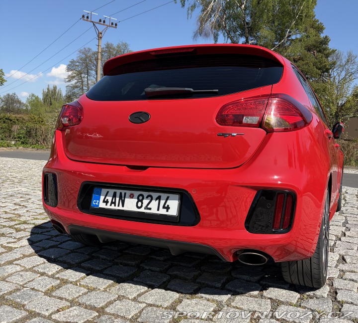 Kia Ceed GT  2015
