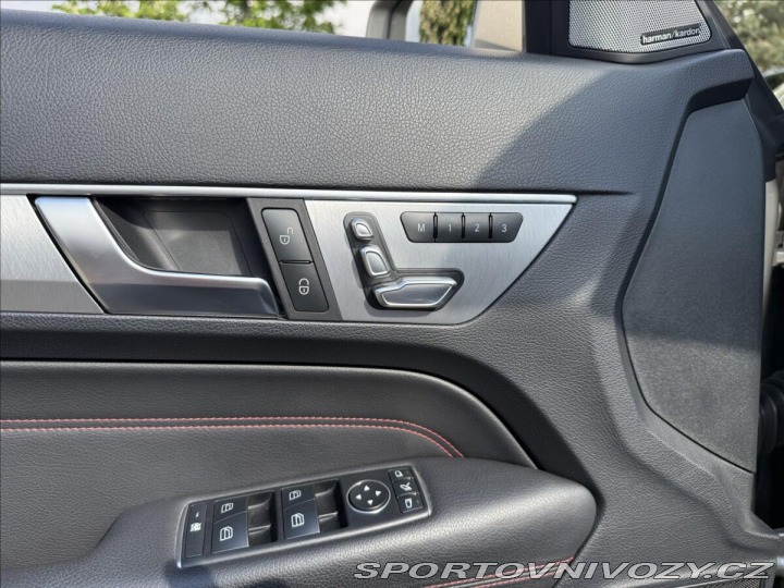 Mercedes-Benz E 4,7   500 AMG V8 2015