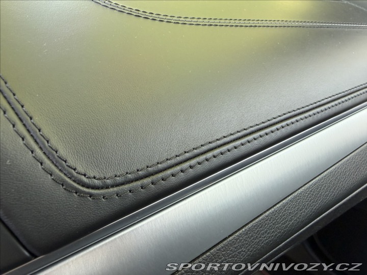Mercedes-Benz E 4,7   500 AMG V8 2015