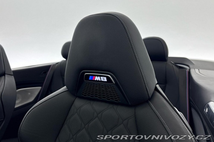 BMW M8 2022