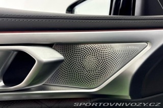 BMW M8  2022