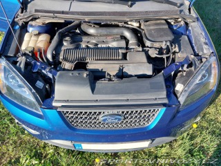 Ford Focus ST  2004