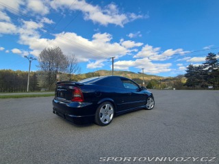 Opel Astra Bertone 2.0 T 2003