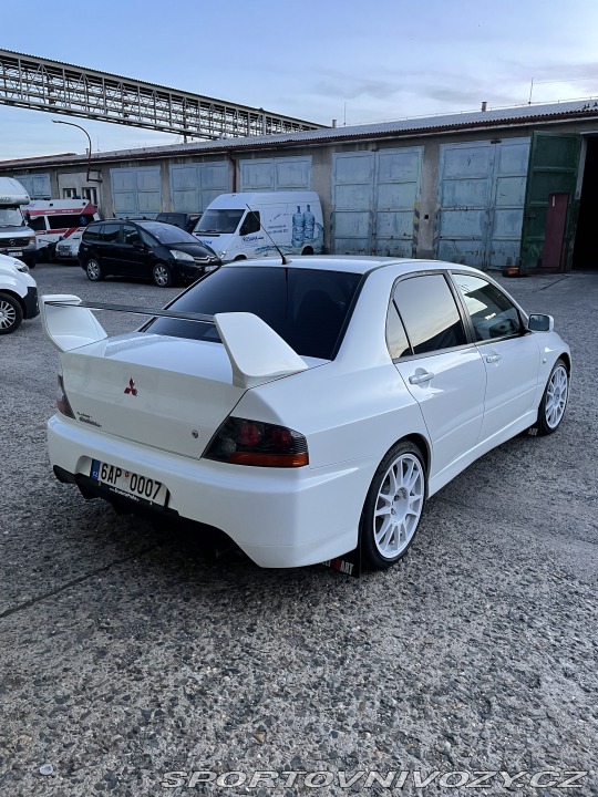 Mitsubishi Lancer EVO Evo IX 2005