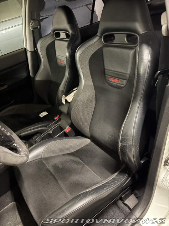 Mitsubishi Lancer EVO Evo IX 2005