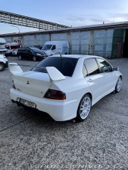 Mitsubishi Lancer EVO Evo IX 2005