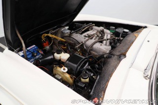 Mercedes-Benz SL 230 SL Pagoda z řady W113 1967