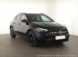 Mercedes-Benz GLA AMG Line GLA 220 4MATIC