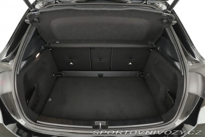Mercedes-Benz Ostatní modely GLA AMG Line GLA 220 4MATIC 2025