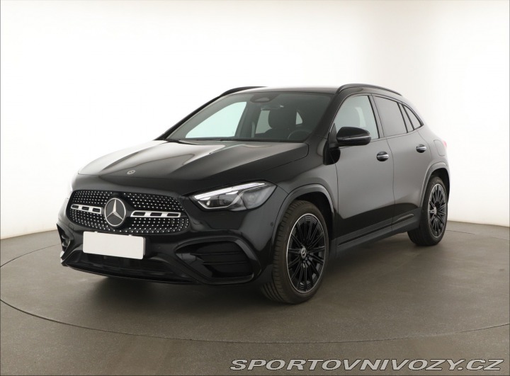 Mercedes-Benz Ostatní modely GLA AMG Line GLA 220 4MATIC 2025