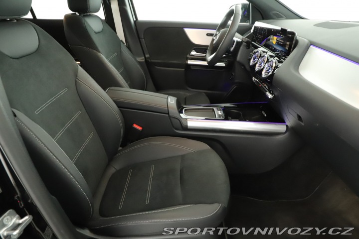 Mercedes-Benz Ostatní modely GLA AMG Line GLA 220 4MATIC 2025