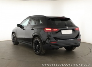 Mercedes-Benz Ostatní modely GLA AMG Line GLA 220 4MATIC 2025