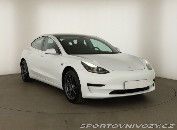 Tesla Model 3 Std Range Plus LFP 2020