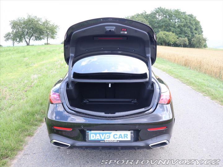 Mercedes-Benz CLE 2,0 300 4Matic AMG Premiu 2025