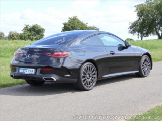 Mercedes-Benz CLE 2,0 300 4Matic AMG Premiu 2025