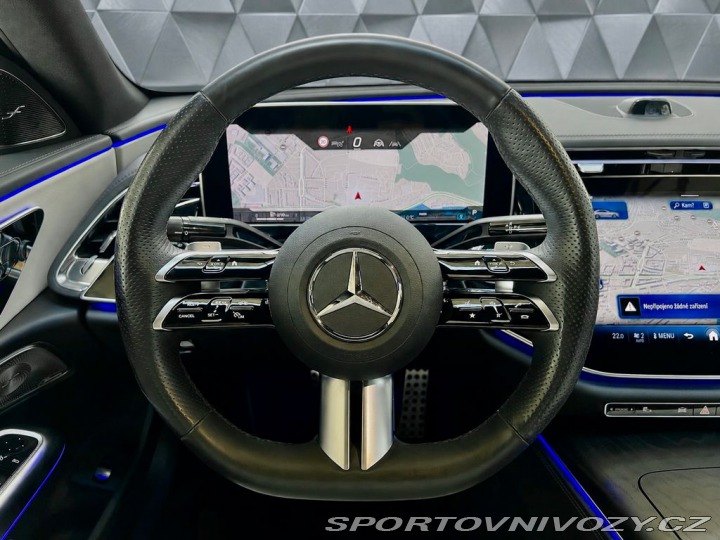 Mercedes-Benz E 220d 4M AMG, VZDUCH, EL. 2024