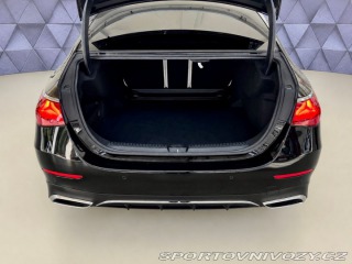 Mercedes-Benz E 220d 4M AMG, VZDUCH, EL. 2024