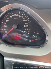 Audi A6 3,0 1800