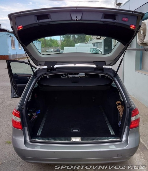 Mercedes-Benz E 2,5 250 CDI, 2012, perf 2012
