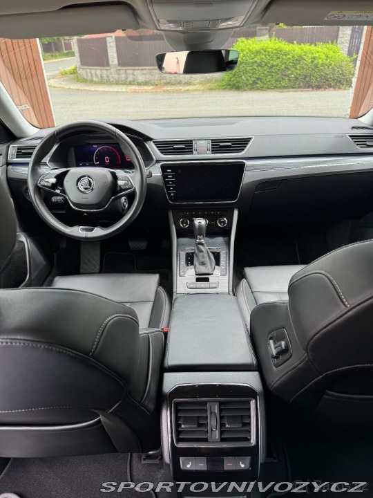 Škoda Superb 2,0   Style 4x4 Navi AHK 2023