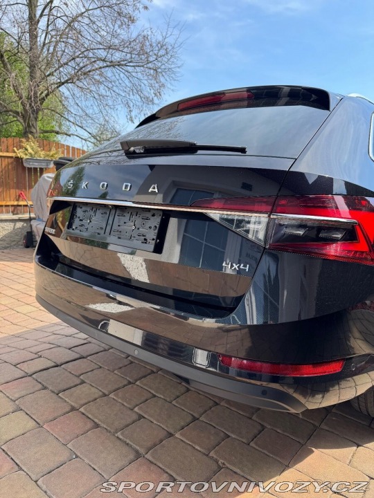Škoda Superb 2,0   Style 4x4 Navi AHK 2023