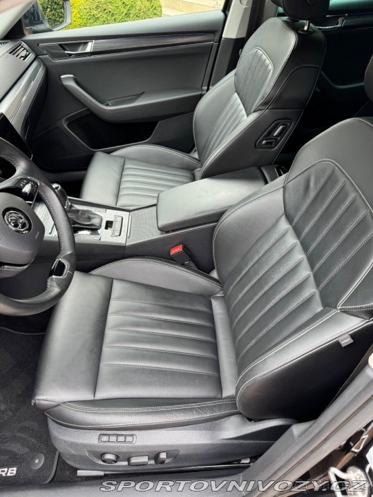 Škoda Superb 2,0   Style 4x4 Navi AHK 2023