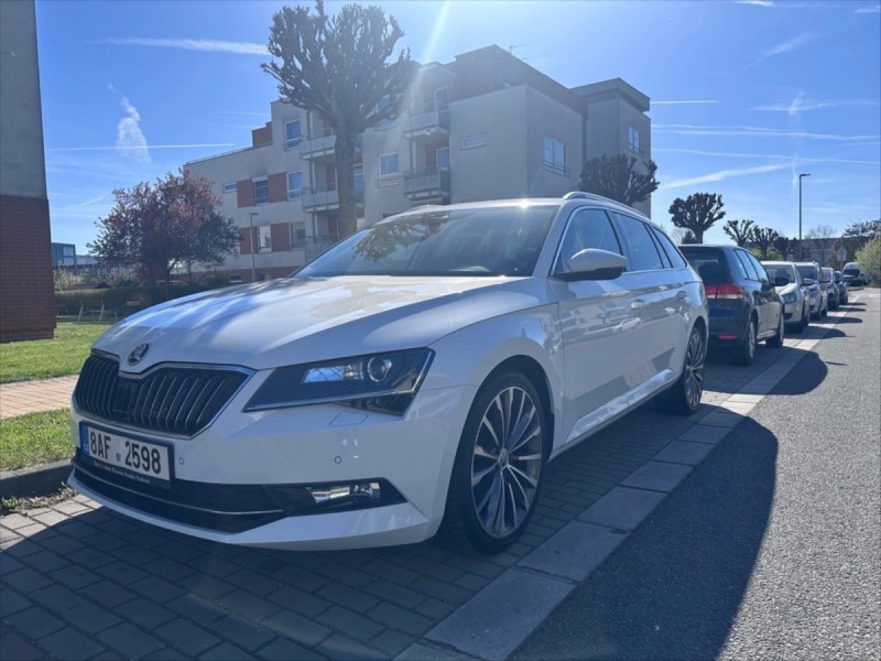 Škoda Superb 2,0   IIII Combi L&K