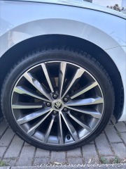 Škoda Superb 2,0   IIII Combi L&K 2016