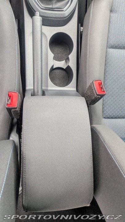 Volkswagen Ostatní modely Caddy 2,0   TDI, 1. majitel, ko 2015