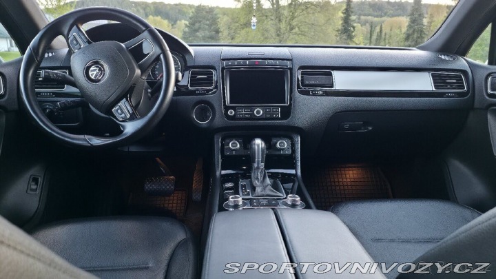 Volkswagen Ostatní modely Touareg 3,0 TDI 193KW Top stav 2016