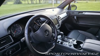 Volkswagen Ostatní modely Touareg 3,0 TDI 193KW Top stav 2016