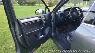 Volkswagen Ostatní modely Touareg 3,0 TDI 193KW Top stav 2016