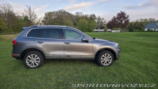 Volkswagen Ostatní modely Touareg 3,0 TDI 193KW Top stav 2016