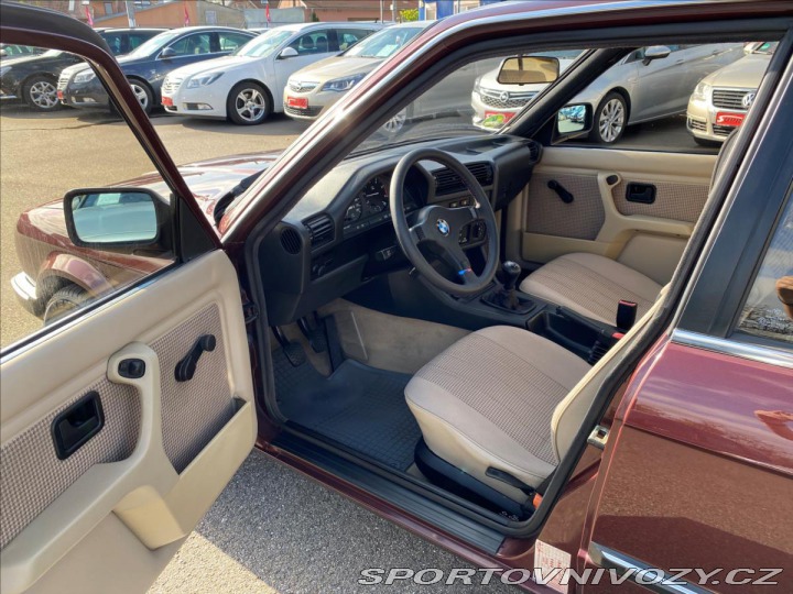 BMW 3 2.7 325e 114.450km! Plná 1987
