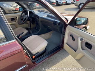 BMW 3 2.7 325e 114.450km! Plná 1987