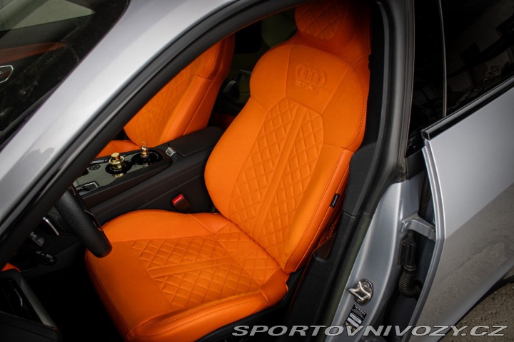 Audi e-tron GT GT 350kW / AJ NA SPLÁTKY 2023