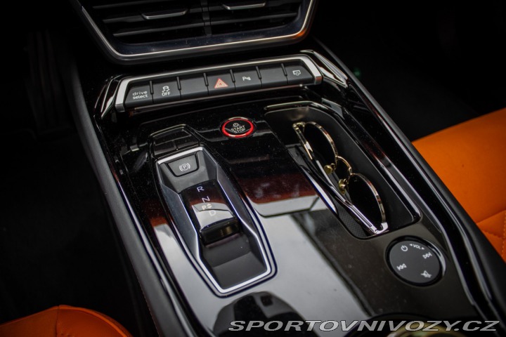 Audi e-tron GT GT 350kW / AJ NA SPLÁTKY 2023