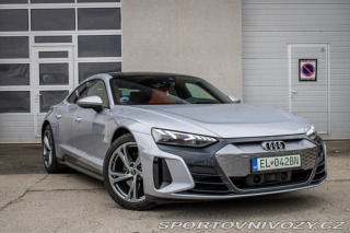 Audi e-tron GT GT 350kW / AJ NA SPLÁTKY 2023