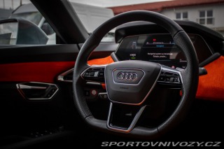 Audi e-tron GT GT 350kW / AJ NA SPLÁTKY 2023