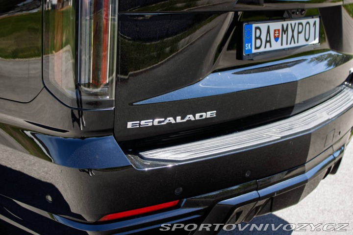 Ostatní značky Ostatní modely Cadillac Escalade ESV-V 509kW / NA SPLÁTKY 2025