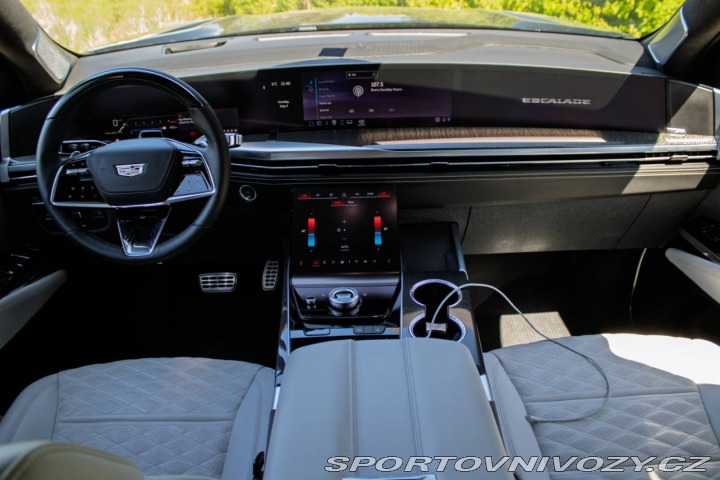 Ostatní značky Ostatní modely Cadillac Escalade ESV-V 509kW / NA SPLÁTKY 2025