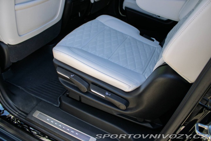Ostatní značky Ostatní modely Cadillac Escalade ESV-V 509kW / NA SPLÁTKY 2025