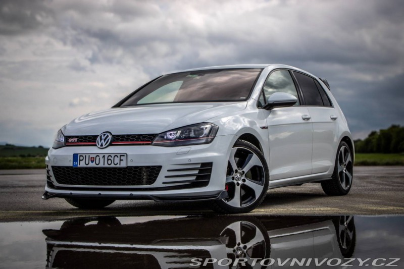 Volkswagen Golf 2.0 TSI BMT GTI Performa