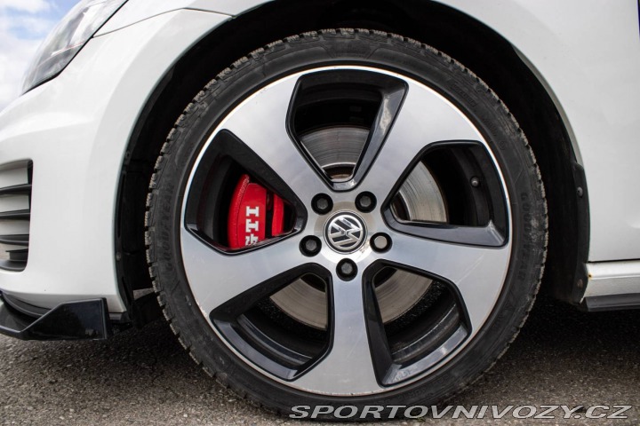 Volkswagen Golf 2.0 TSI BMT GTI Performa 2016
