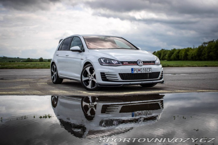 Volkswagen Golf 2.0 TSI BMT GTI Performa 2016