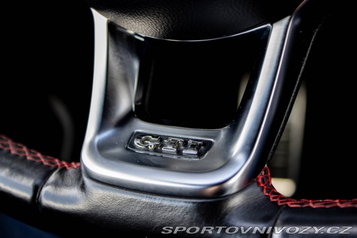 Volkswagen Golf 2.0 TSI BMT GTI Performa 2016