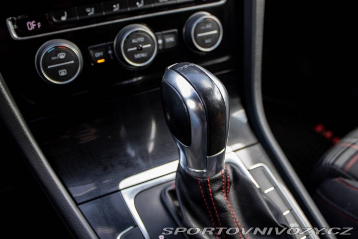 Volkswagen Golf 2.0 TSI BMT GTI Performa 2016