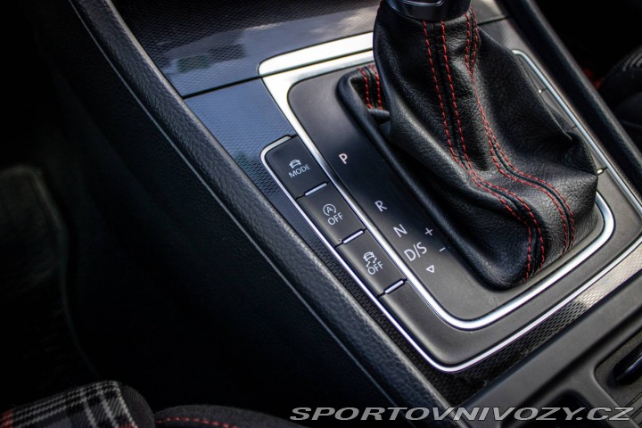 Volkswagen Golf 2.0 TSI BMT GTI Performa 2016